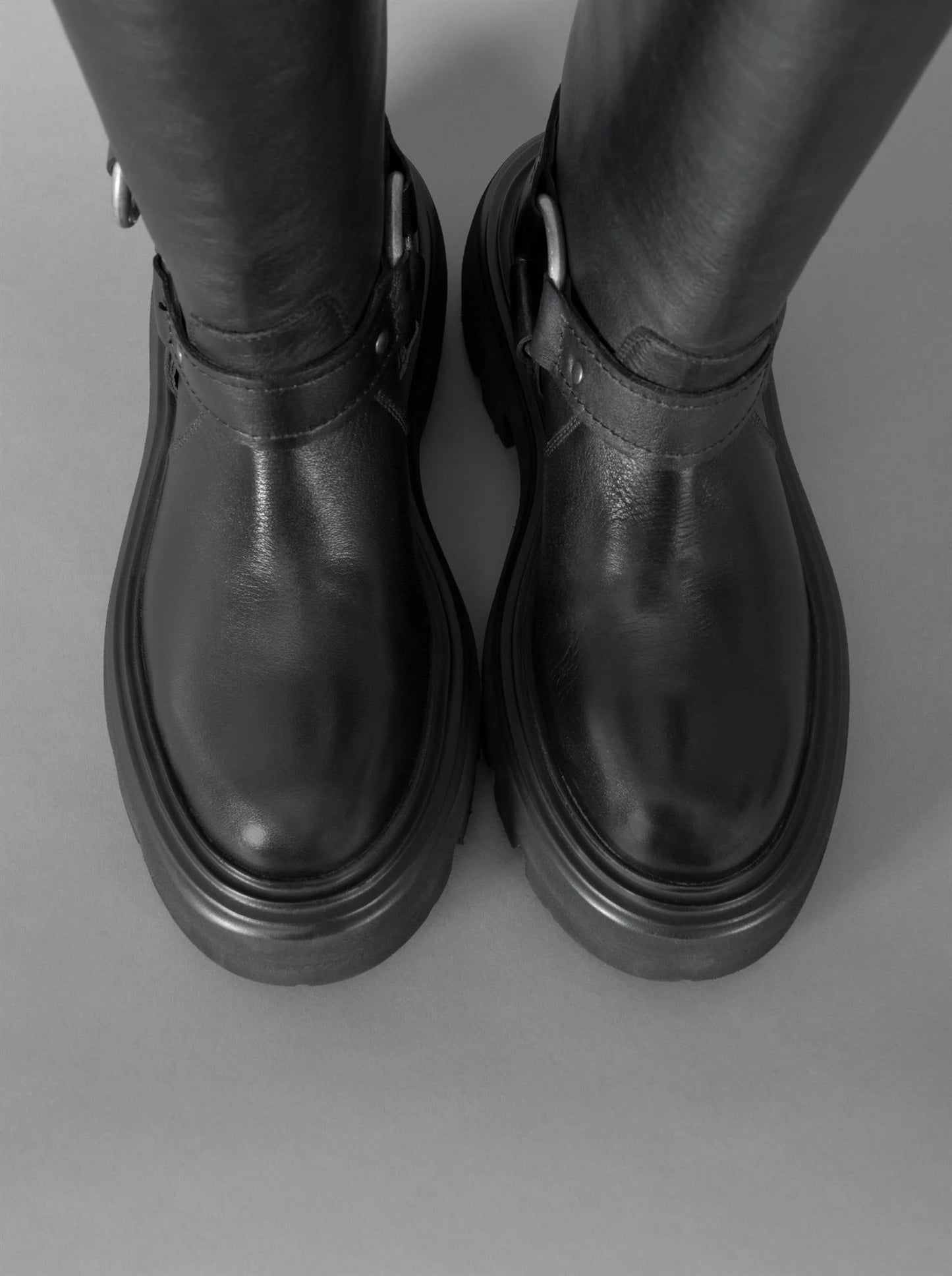 Cable Black Boot